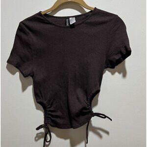H&M Divided Brown Ribbed Crop Top With Side Cut Out W/ Drawstrings ~ Medium